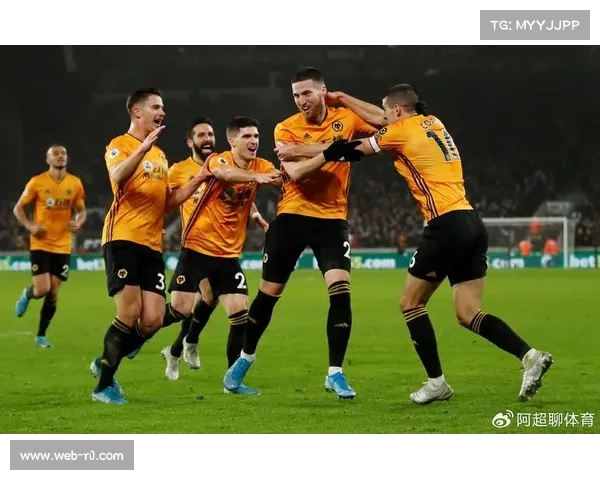 纽卡斯尔高压逼抢战术对阵狼队防线稳定性